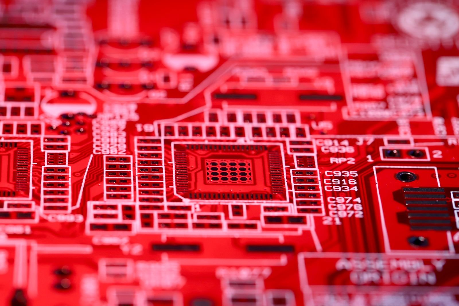 Electronic components and technology equipment